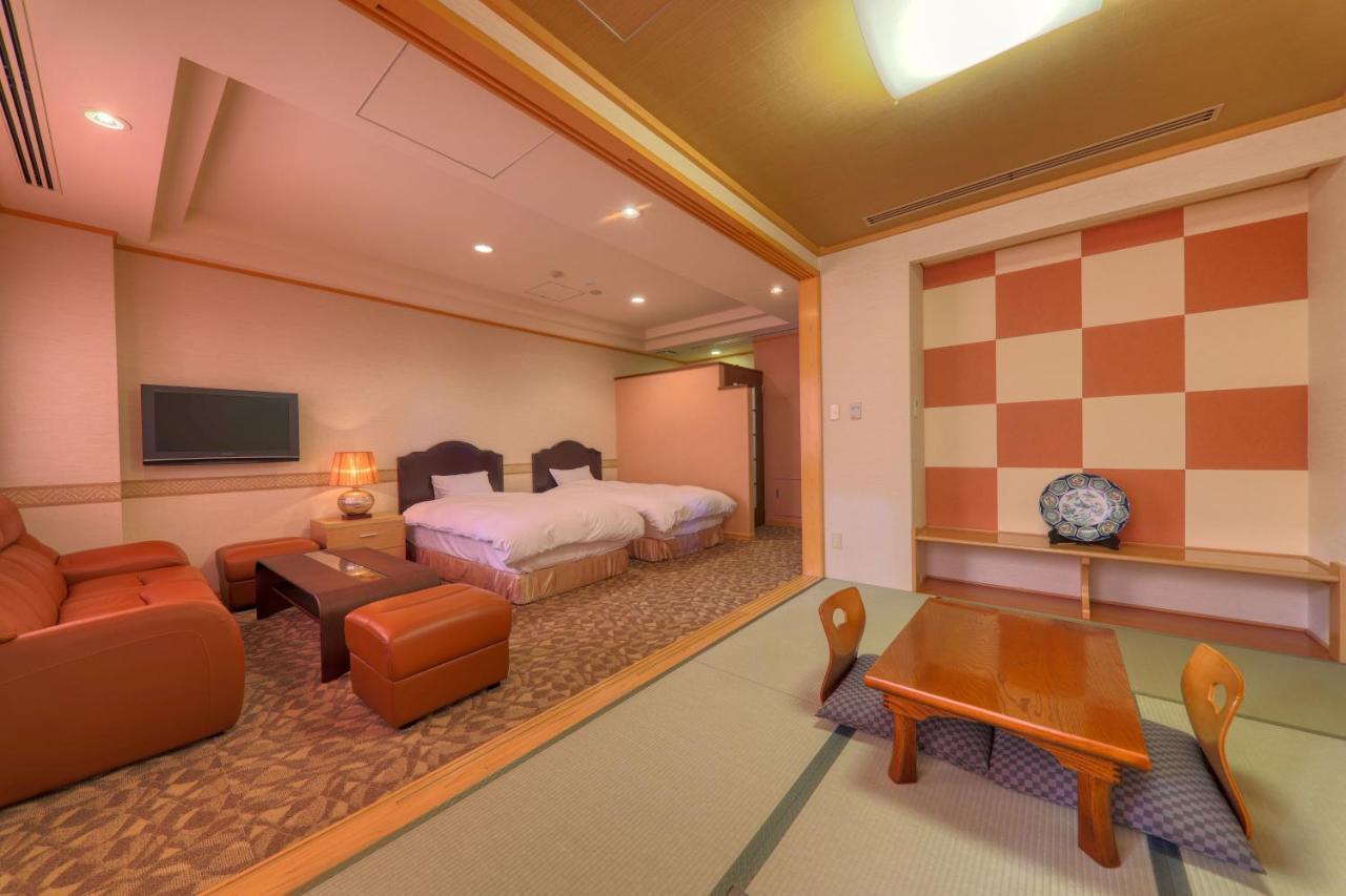 Fuji Matsuzono Hotel Yamanakako Exterior foto